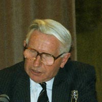 Dr Kenneth Milne, Ireland